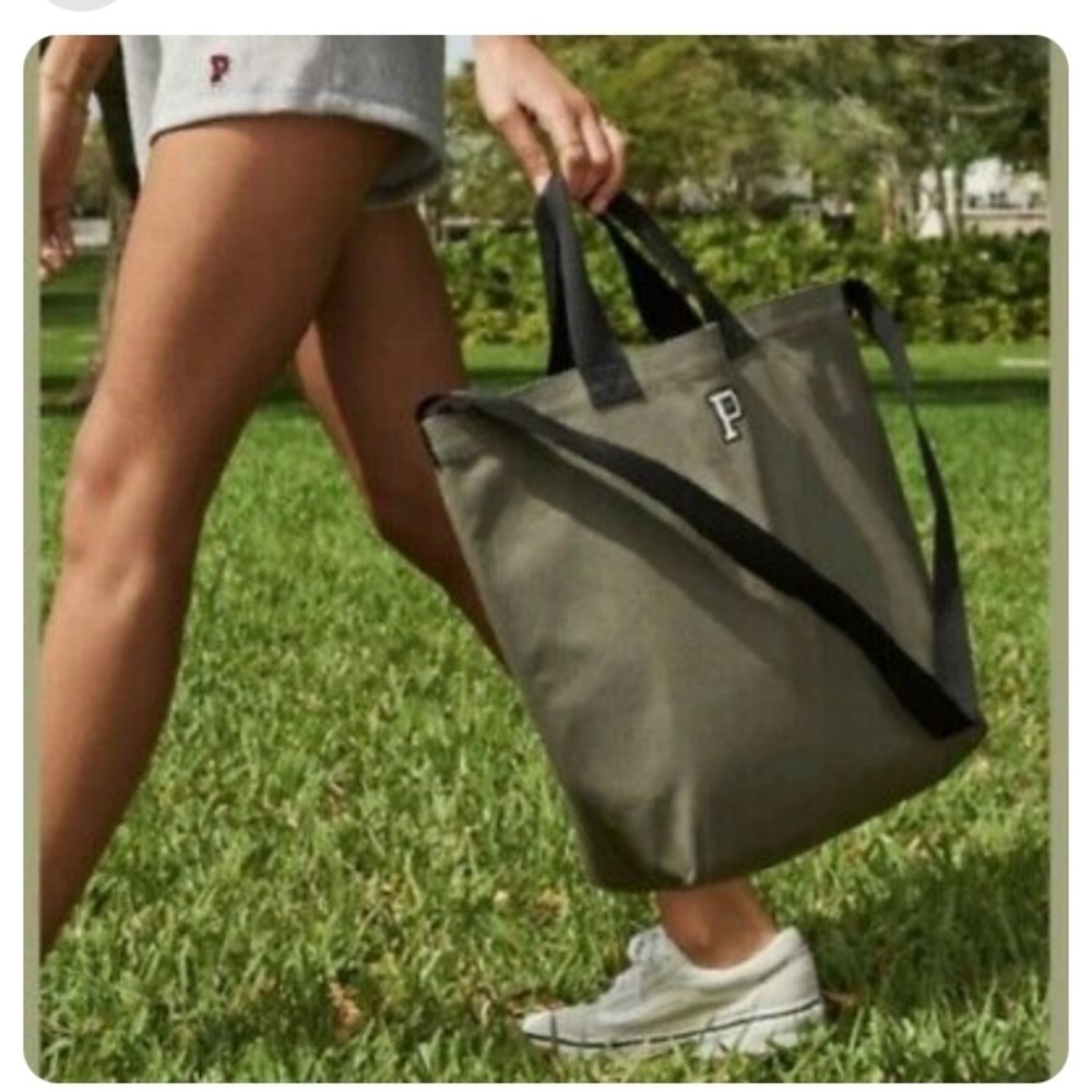 Victoria's Secret PINK Varsity Tote Zip Top 2-in-1 Insulated Cooler Travel bag‌ - Picture 12 of 12